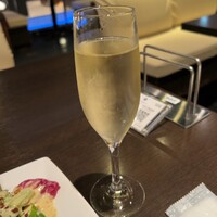 リュクス ダイニング ハプナ - 