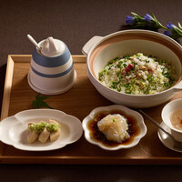 野菜と塩漬け肉のチャーハン  