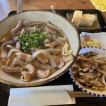 古民家食堂てぃーらぶい - 