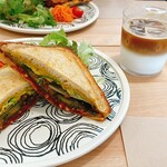 CAFE&DINING&BAR「無題」 - カフェラテ　ice