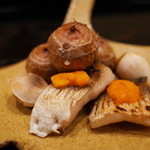 温味 - カマスの雲丹焼き 石川小芋 銀杏