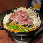 なまらむーちょ - ジンギスカン鍋２人前