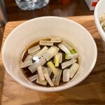 ライフイズビューティフル らぁ麺アンドカフェバー - 