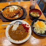 ポアル館 - 小カレーライス、ジャンボチーズハンバーグライス無し
