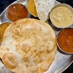 Indian Street Food & Bar GOND - 