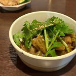 酒呑気 びんご - 搾菜とパクチーのナムル