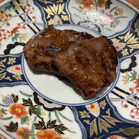 焼肉 うしみつ 恵比寿本店 - タンの盛り合わせ ※当日予約のため