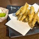 深夜めし雑小屋 - ワカサギ天ぷら