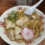 中華そば専門店 井出商店 - 