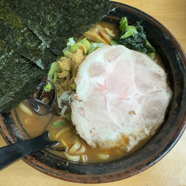 くせが強いラーメン Check it（チェック イット）十和田市の個性的なラーメン店