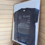 Ramen FeeL - オリジナルシャツや帽子も販売されてます。