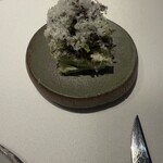 NOCE - フィンガーハンドで食べるシーザーサラダ