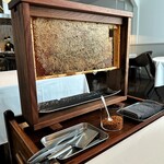 Installation Table ENSO L'asymetrie du calme - 