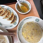 日高屋 所沢中富店 - 