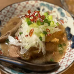 炭火焼き らくざ - 柔らかトロトロのもつ煮込み