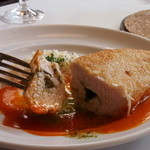 フチテイ ア ヴ - ナイフを入れたとき、とろけ出るバターが絶品！