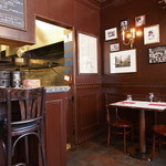 フチテイ ア ヴ - 内装がとてもおしゃれですね。