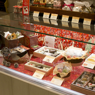 ラ・メゾン アンソレイユターブル パティスリー_2