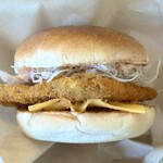 沼津バーガー - ・深海魚バーガー 870円/税込