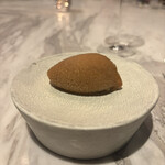 INTERSECT BY LEXUS - 