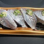 TAIRAYA - 料理写真:真あじ399円(税込431円)。たいらやの真あじって、めちゃくちゃ美味くない？