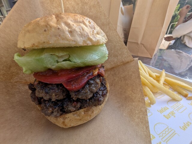 SeeSea Burger 真鶴本店 （スィースィー バーガー） - 真鶴