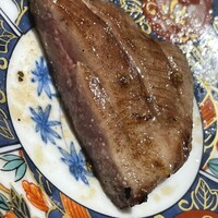 和牛lab K - この厚さ、食べ応えのあるタン元