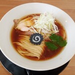 中華そば 貴の香 - 料理写真:熟成醤油ラーメン