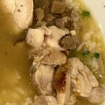 らーめん天神下 大喜 - 更に肉めしスープにダイブ