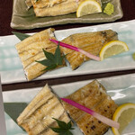 寿司御食事処 まきば - ⑤浜名湖産うなぎの白焼き