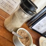 ユナイテッド ヌードル アメノオト - 卓上調味料