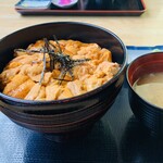 知床食堂 - バフンウニ丼5500円