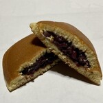 うさぎや - 中身の粒餡と生地のバランスが絶妙です^_^