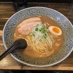 自己流ラーメン綿麺 - 和風豚骨ラーメン　950円