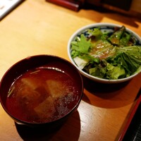 赤坂 金舌 - お替わり可のサラダ