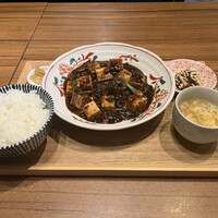 中国菜厨 エスサワダ 新丸ビル店 - 