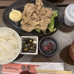味噌と鮮魚と純米酒 穂 - 