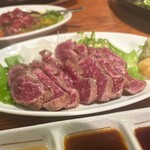 ママチプ - 牛！トモサンカクたたき