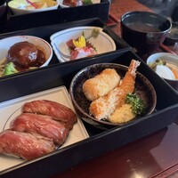 赤坂 津つ井 総本店 - 