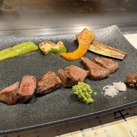 神戸牛 吉祥吉 三宮中央店 - 
