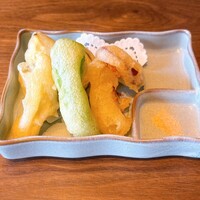 文菜華 - 