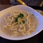 カフェマグマ - ていしょくとそば（７５０円）の，ざんぎ。