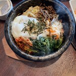 牛兵衛 草庵 - 石焼ビビンバ