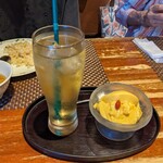 中国家庭料理 桃 - マンゴープリン＆アイスジャスミンティー