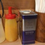 ラーメン BooBoo太郎。 - 卓上調味料