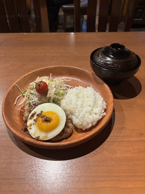 bikkuridonki出品 Bikkuri Donkey｜Hamburger steak restaurant chain | びっくり