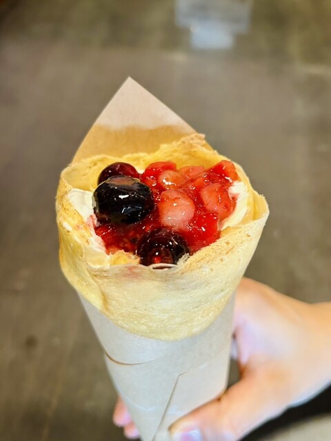 花の種 リナワールド店 - 茂吉記念館前（クレープ・ガレット）の写真