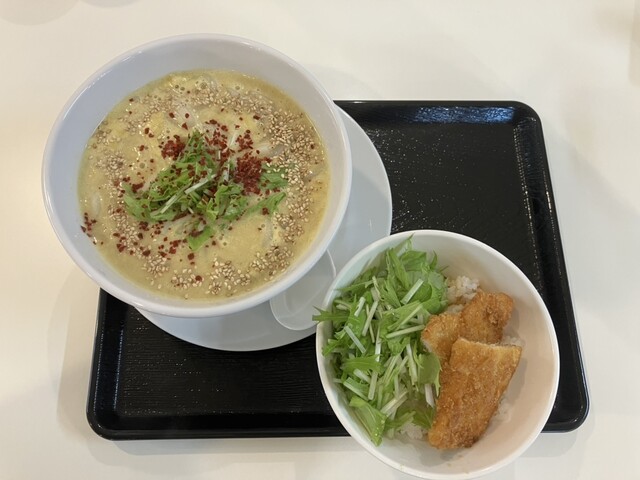 カレーうどん 鶴の屋 - 秋田（カレーうどん）の写真