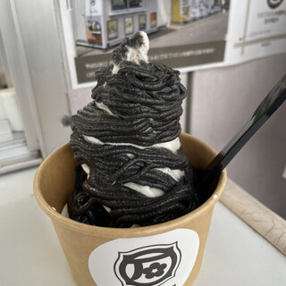 ごまだんご Gu〜cha十三店｜最幸で極上なごま団子を