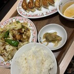餃子の王将 ジョイ・ナーホ - 料理写真: